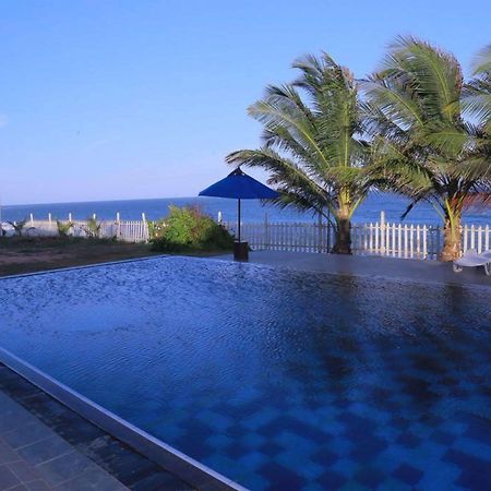 Peacock Beach Hotel Hambantota Zewnętrze zdjęcie