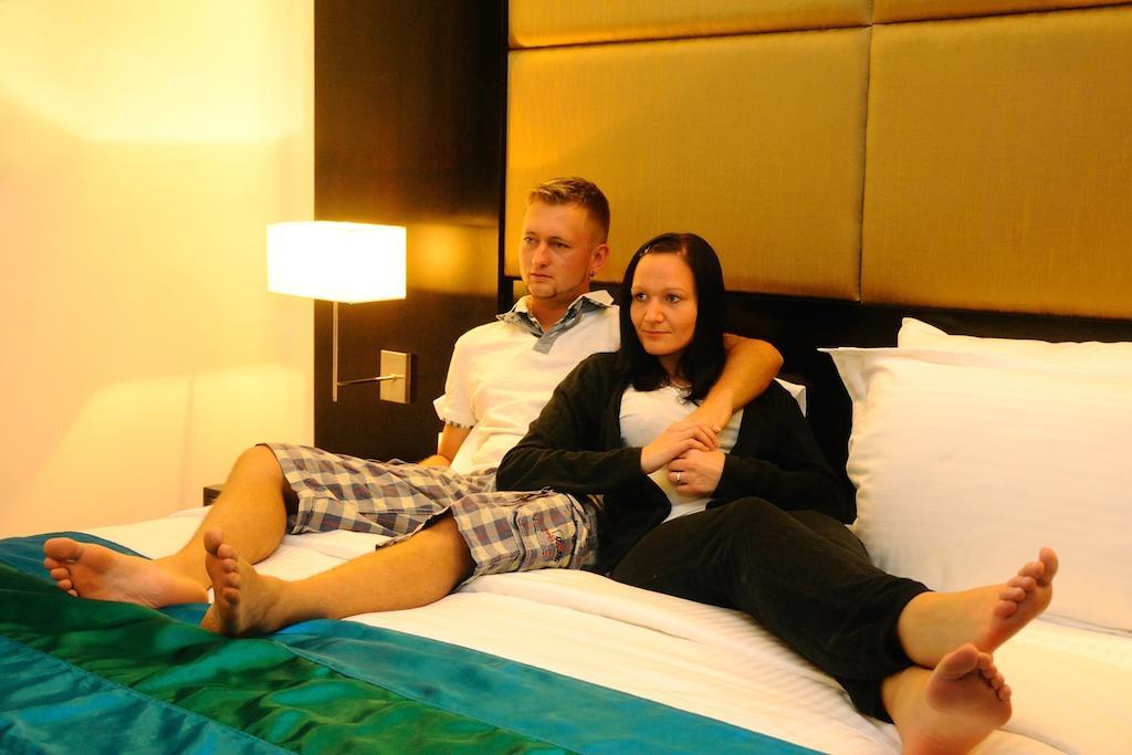 Peacock Beach Hotel Hambantota Pokój zdjęcie