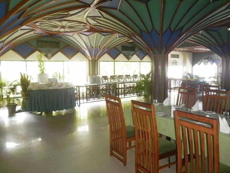 Peacock Beach Hotel Hambantota Zewnętrze zdjęcie