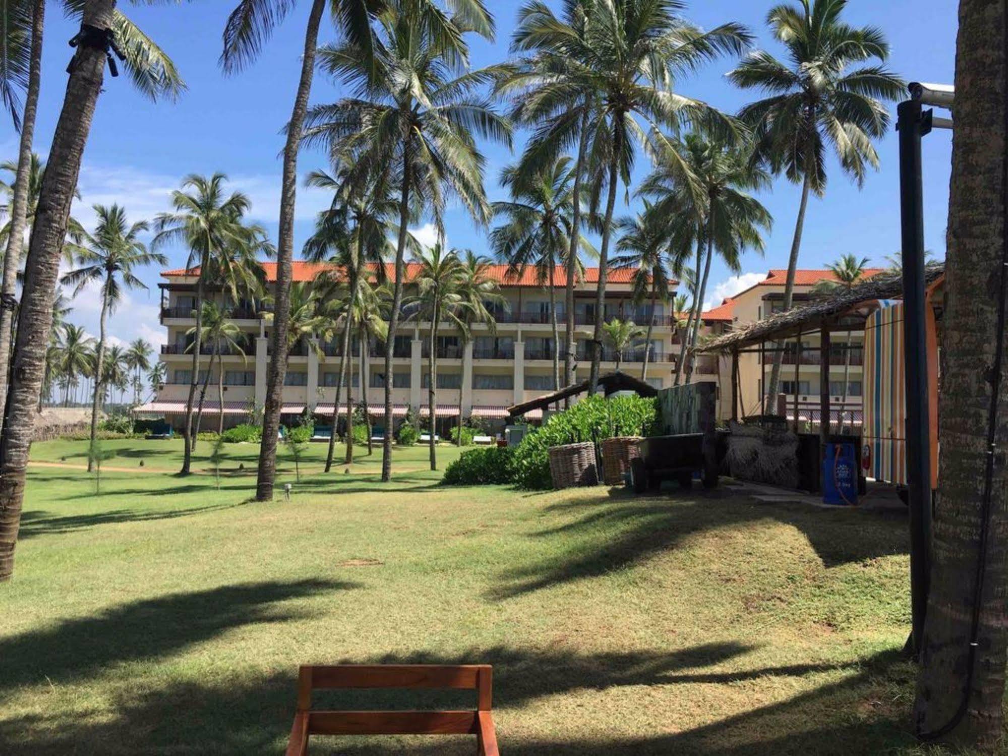 Peacock Beach Hotel Hambantota Zewnętrze zdjęcie