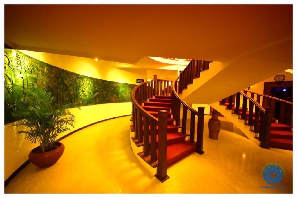 Peacock Beach Hotel Hambantota Zewnętrze zdjęcie